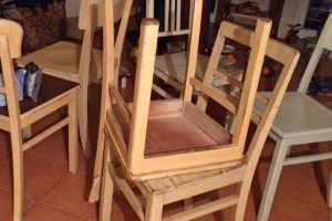 Stühle fürs Klassenzimmer